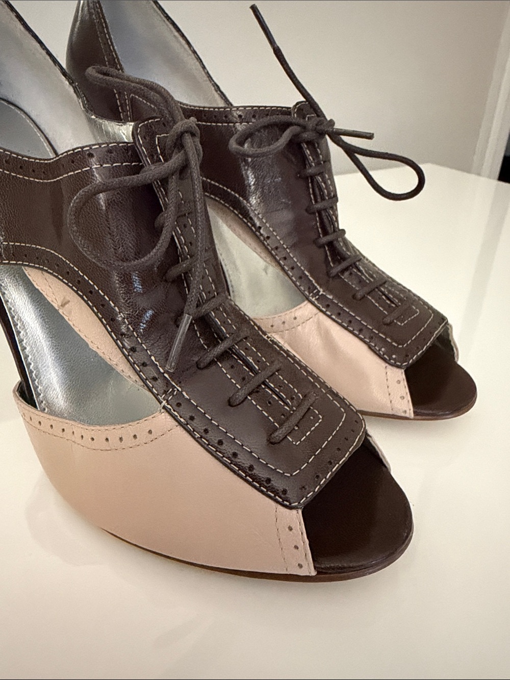 Marc Fisher Brown and Tan Lace-Up Oxford Heels - Picture 4 of 5